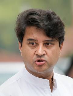 ज्योतिरादित्य सिंधिया ने गुना की जनता से किया बड़ा वादा, बोले- '...इन्हें मैं जड़ से मिटा दूंगा'