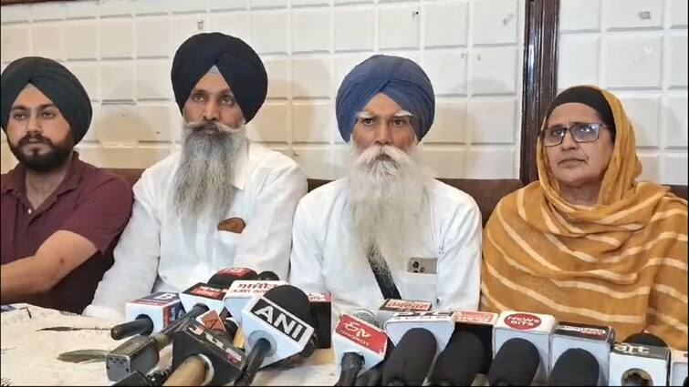 Amritpal Singhs familys appeal to Punjabis ensure the victory of Shiromani Akali Dal (A) candidates Punjab Politics : ਅੰਮ੍ਰਿਤਪਾਲ ਸਿੰਘ ਦੇ ਪਰਿਵਾਰ ਦੀ ਪੰਜਾਬੀਆਂ ਨੂੰ ਅਪੀਲ, ਸ਼੍ਰੋਮਣੀ ਅਕਾਲੀ ਦਲ (ਅ) ਦੇ ਉਮੀਦਵਾਰਾਂ ਦੀ ਹੋਵੇ ਜਿੱਤ