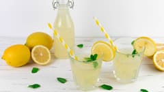 Health Tips: गर्मी में तेजी से कम करना है वजन तो सुबह खाली पेट करें ये काम, सेहत को मिलेंगे कई सारे फायदे