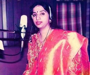 ராக்கம்மா கைய தட்டு - தளபதி