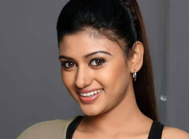 தென்னிந்திய சினிமா மட்டுமின்றி ஹிந்தி சினிமாவிலும் பிரபலமானவர் நடிகை ஓவியா