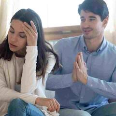 Love Life : ਅਜਿਹੇ ਤਰੀਕਿਆਂ ਨਾਲ ਤੁਸੀਂ ਆਪਣੀ ਰੁੱਸੀ ਹੋਈ ਪਤਨੀ ਨੂੰ ਆਸਾਨੀ ਨਾਲ ਸਕਦੇ ਹੋ ਮਨਾ