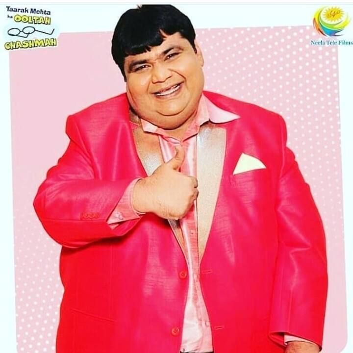 'तारक मेहता का उल्टा चश्मा' तब भी चर्चा में आया जब इसमें 'डॉक्टर हाथी' का किरदार निभाने वाले एक्टर कवि कुमार आजाद का कार्डिएक अरेस्ट से निधन हो गया. आजाद ने 9 सालों तक शो में काम किया था.