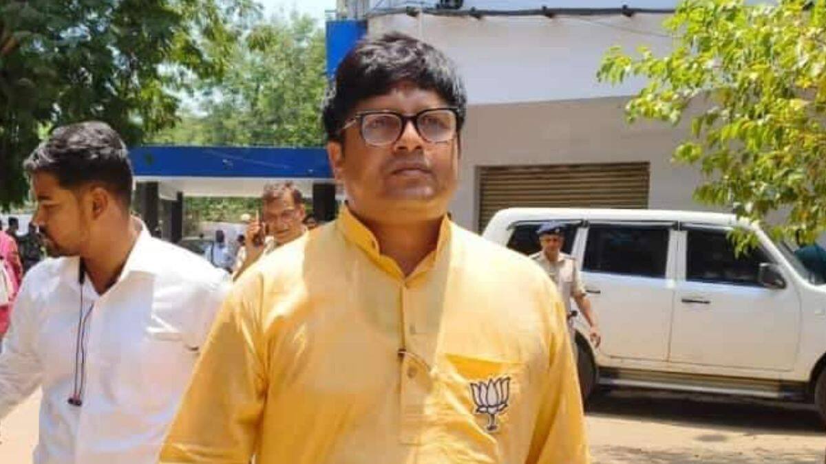 Lok Sabha Election 2024: बीरभूम से बीजेपी उम्मीदवार देबाशीष धर का नामांकन पत्र हुआ था खारिज, अब खटखटाया SC का दरवाजा