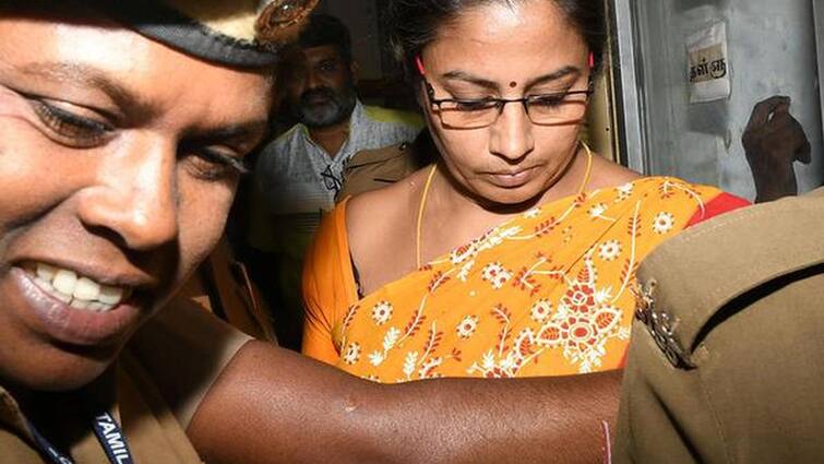 Nirmala Devi case explained suspicion clutter behind Raj Bhavan and its verdict கல்லூரி மாணவிகள் முதல் ஆளுநர் மாளிகை வரை..! நிர்மலா தேவி வழக்கின் பரபர பின்னணி - ஓர் அலசல்