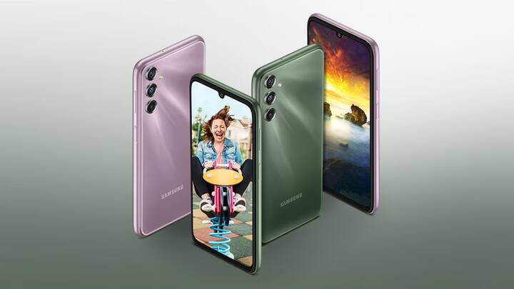 इस सेल में आपको Samsung Galaxy F34 5G स्मार्टफोन 6जीबी रैम और 128जीबी स्टोरेज ऑप्शन के साथ सिर्फ 12 हजार 999 रुपये में मिलेगा. अगर खरीदार फ्लिपकार्ट एक्सिस बैंक क्रेडिट कार्ड ट्रांजैक्शन का यूज करते हैं तो इस पर आपको 5 फीसदी कैशबैक भी मिलेगा.