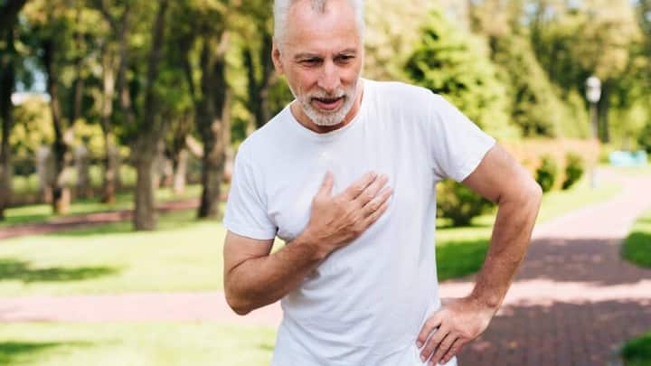 Heart Problem: आजकल तेजी से हार्ट के मरीजों की संख्या बढ़ रही है. इसके कई कारण हो सकते हैं लेकिन मुख्य कारण में खराब खानपान और लाइफस्टाइल है.