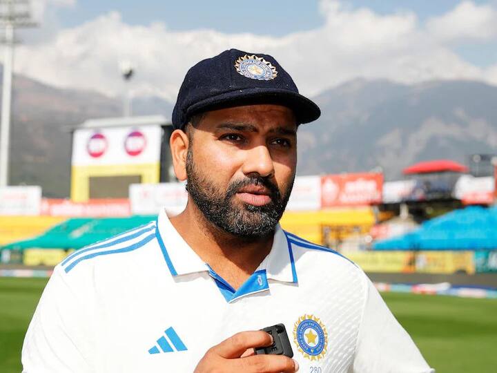 रोहित शर्मा अनेक मोठ्या ब्रँडशी संबंधित आहे. तसेच रोहित शर्मा स्वतःची क्रिकेट अकादमी चालवतो. त्यामुळे हिटमॅन रोहित शर्मा करोडो रुपये कमावतो. (फोटो क्रेडिट- सोशल मीडिया)