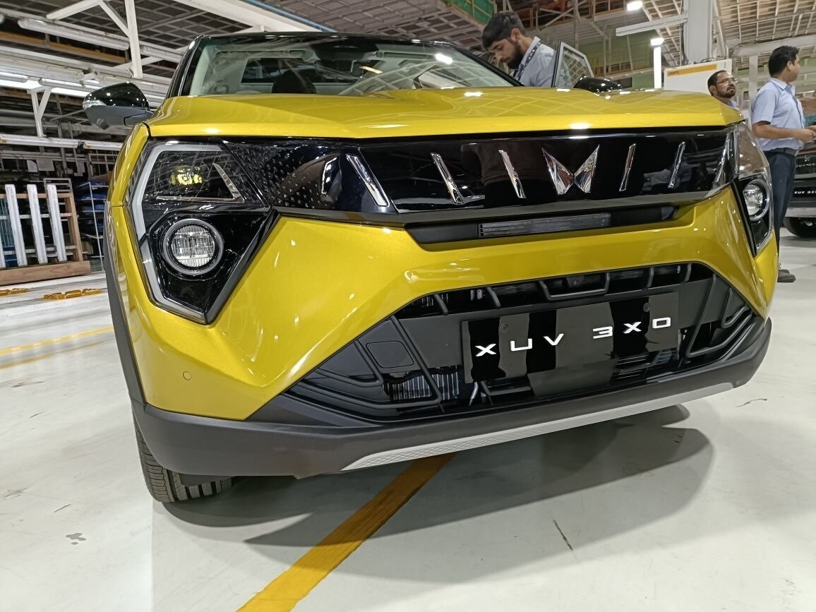 Mahindra XUV 3XO Launch: મહિન્દ્રાએ ભારતમાં લોન્ચ કરી ધાંસૂ સસ્તી SUV, ફીચર્સ જાણીને રહી જશો દંગ