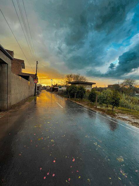 ਪੰਜਾਬ 'ਚ ਮੌਸਮ ਨੇ ਲਈ ਕਰਵਟ, ਕਈ ਜ਼ਿਲ੍ਹਿਆਂ 'ਚ ਬਾਰਸ਼