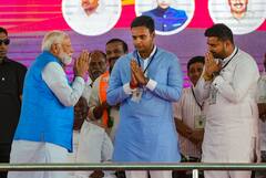 Prajwal Revanna Family: बलात्कार के आरोपी प्रज्वल रेवन्ना का फैमिली ट्री, दादा पूर्व पीएम, चाचा पूर्व सीएम, पिता पूर्व मंत्री, खुद सांसद