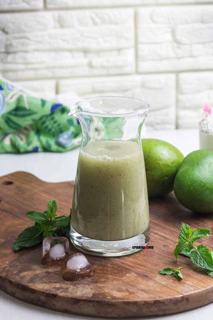 ​आम (कच्चा आम) पानी- 1/2 कप चिकने कच्चे आम की प्यूरी, 1 बड़ा चम्मच भुना जीरा पाउडर, 1 छोटा चम्मच चाट मसाला, 1 बड़ा चम्मच धनिया पाउडर, 1 छोटा चम्मच काली मिर्च पाउडर, 1 छोटा चम्मच काला नमक, 2 कप पानी और स्वादानुसार नमक मिलाएं.