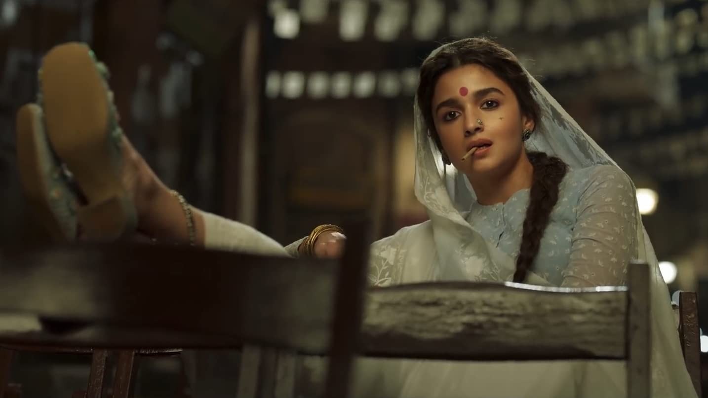 गंगूबाई काठियावाड़ी' से लेकर 'पाकीजा' तक, 'हीरामंडी' से पहले इन फिल्मों में दिखी तवायफों की तंग जिंदगी