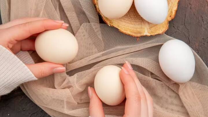 Egg white contains antibacterial properties.