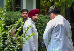 'मैं कांग्रेस का कार्यकर्ता बने रहना चाहता हूं, अगर...', लवली के बयान के क्या हैं संकेत?