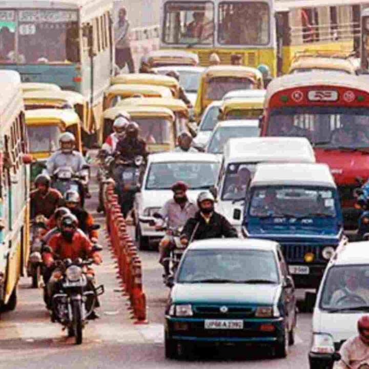 ਖੋਜਕਰਤਾਵਾਂ ਨੇ ਕਿਹਾ ਕਿ ਸ਼ੋਰ ਘੱਟ ਕਰਨ ਵਾਲੇ ਅਸਫਾਲਟ ਦੀ ਵਰਤੋਂ ਕਰਕੇ ਸੜਕਾਂ ਬਣਾਉਣ ਨਾਲ ਸ਼ੋਰ ਦੇ ਪੱਧਰ ਨੂੰ ਤਿੰਨ ਤੋਂ ਛੇ ਡੈਸੀਬਲ ਤੱਕ ਘਟਾਇਆ ਜਾ ਸਕਦਾ ਹੈ।  ਇਸ ਤੋਂ ਇਲਾਵਾ ਉਨ੍ਹਾਂ ਨੇ ਡਰਾਈਵਿੰਗ ਸਪੀਡ ਨੂੰ ਸੀਮਤ ਕਰਨ ਅਤੇ ਘੱਟ ਸ਼ੋਰ ਵਾਲੇ ਟਾਇਰਾਂ ਦੀ ਵਰਤੋਂ ਨੂੰ ਉਤਸ਼ਾਹਿਤ ਕਰਨ ਦਾ ਸੁਝਾਅ ਦਿੱਤਾ ਹੈ।