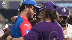 KKR vs DC: কালীঘাটে পুজো দিয়েও শাহরুখের কেকেআরের কাছে তেঁতো হার হজম করতে হল সৌরভকে