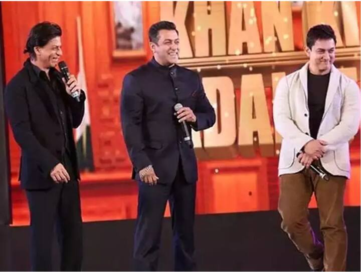 ਆਮਿਰ ਖਾਨ ਨੇ ਸ਼ਾਹਰੁਖ ਖਾਨ ਅਤੇ ਸਲਮਾਨ ਖਾਨ ਨਾਲ ਫਿਲਮ ਨੂੰ ਲੈ ਕੇ ਵੱਡਾ ਅਪਡੇਟ ਦਿੱਤਾ ਹੈ, ਜਿਸ ਨੂੰ ਲੈ ਕੇ ਪ੍ਰਸ਼ੰਸਕ ਕਾਫੀ ਖੁਸ਼ ਹਨ। ਆਮਿਰ ਨੇ ਕਿਹਾ ਕਿ ਉਹ, ਸਲਮਾਨ ਅਤੇ ਸ਼ਾਹਰੁਖ ਜਲਦੀ ਹੀ ਇੱਕ ਫਿਲਮ ਵਿੱਚ ਨਜ਼ਰ ਆਉਣਗੇ ।