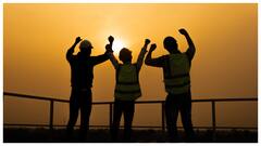 सभी मेहनती हाथों को सलाम, इन मोटिवेशनल कोट्स के साथ बढ़ाएं श्रमिकों का हौसला