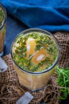 Summer Breakfast: गर्मी में घंटों किचन में न बिताना हो समय, तो सुबह के नाश्ते में खाएं ये हेल्दी चीजें