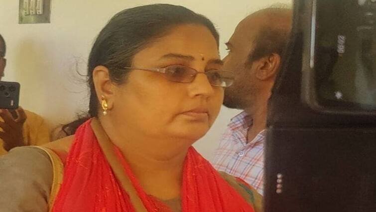 Nirmala Devi Quantum of Punishment Imprisoned To 10 Years Madurai Kamarajar University Scandal Nirmala Devi Case: மாணவிகளை தவறாக வழிநடத்திய வழக்கு;  நிர்மலாதேவிக்கு 10 ஆண்டுகள் சிறை