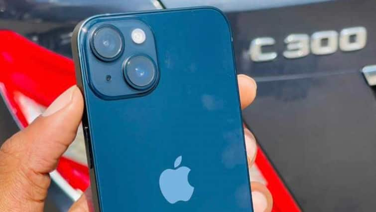 iPhone 12 iPhone 14 price cut on flipkart before big saving days sale check the offers iPhone: ফ্লিপকার্টে একসঙ্গে দাম কমল আইফোন ১২ এবং ১৪- র, কত টাকা কমে কিনতে পারবেন?