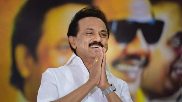 Chief Minister Stalin May  workers day greetings families of workers and the economy rise CM Stalin: ”உழைப்பாளிகளின் குடும்பங்கள், பொருளாதாரம் உயர்ந்திடணும்”- முதல்வர் மே தின வாழ்த்து