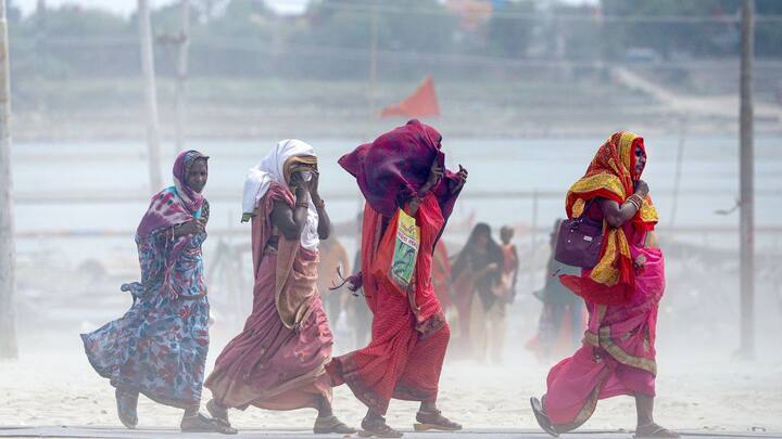 কলকাতার তাপমাত্রা পৌঁছল ৪৩ ডিগ্রি সেলসিয়াসে খবর আবহাওয়া দফতর সূত্রে। পানাগড়ের তাপমাত্রা ৪৪ ডিগ্রি, বহরমপুরের তাপমাত্রা ৪৩.৬ ডিগ্রি।