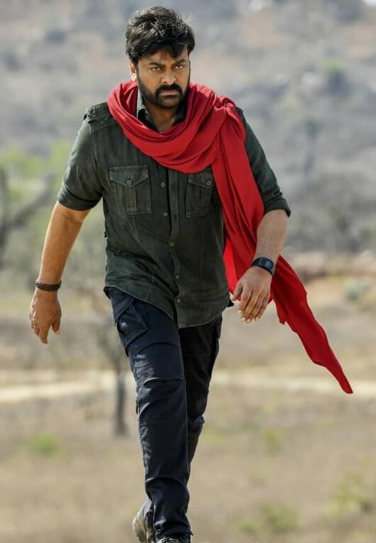 जीक्यू की 2022 की रिपोर्ट के मुताबिक, चिरंजीवी की कुल नेटवर्थ 1650 करोड़ रुपये है. एक्टर की कमाई का जरिया फिल्में, एंडोर्समेंट और बिजनेस वेंचर सहित इनवेस्टमेंट्स हैं.