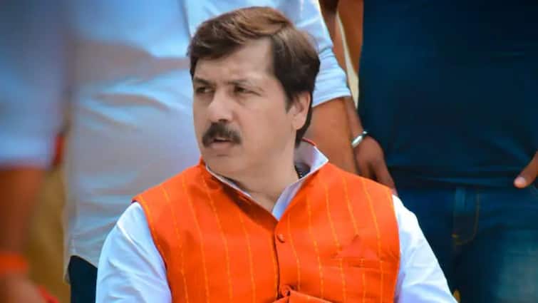 Dhananjay Singh did not help BJP strategies failed samajwadi party heading towards victory in Jaunpur and Machhlishahr बीजेपी के काम नहीं आए धनंजय सिंह! बेकार हो गई सारी रणनीति? जौनपुर और मछलीशहर में सपा जीत की ओर