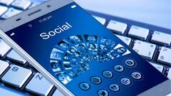 Phone issues in summer: গরমের ঘাম থেকে ফোন নষ্টের ভয়! কী করলে এড়ানো যাবে বড় বিপদ