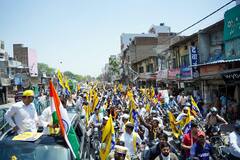 'दिल्ली में बीजेपी को 6 सांसद बदलने पड़े क्योंकि...' आप प्रत्याशी की नामांकन रैली में बीजेपी पर आतिशी का हमला