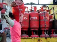 Rule Changed from 1 May: ਅੱਜ ਤੋਂ ਬਦਲ ਜਾਣਗੇ ਪੈਸਿਆਂ ਨਾਲ ਜੁੜੇ ਆਹ ਨਿਯਮ, ਤੁਹਾਡੀ ਜੇਬ੍ਹ 'ਤੇ ਪਵੇਗਾ ਅਸਰ