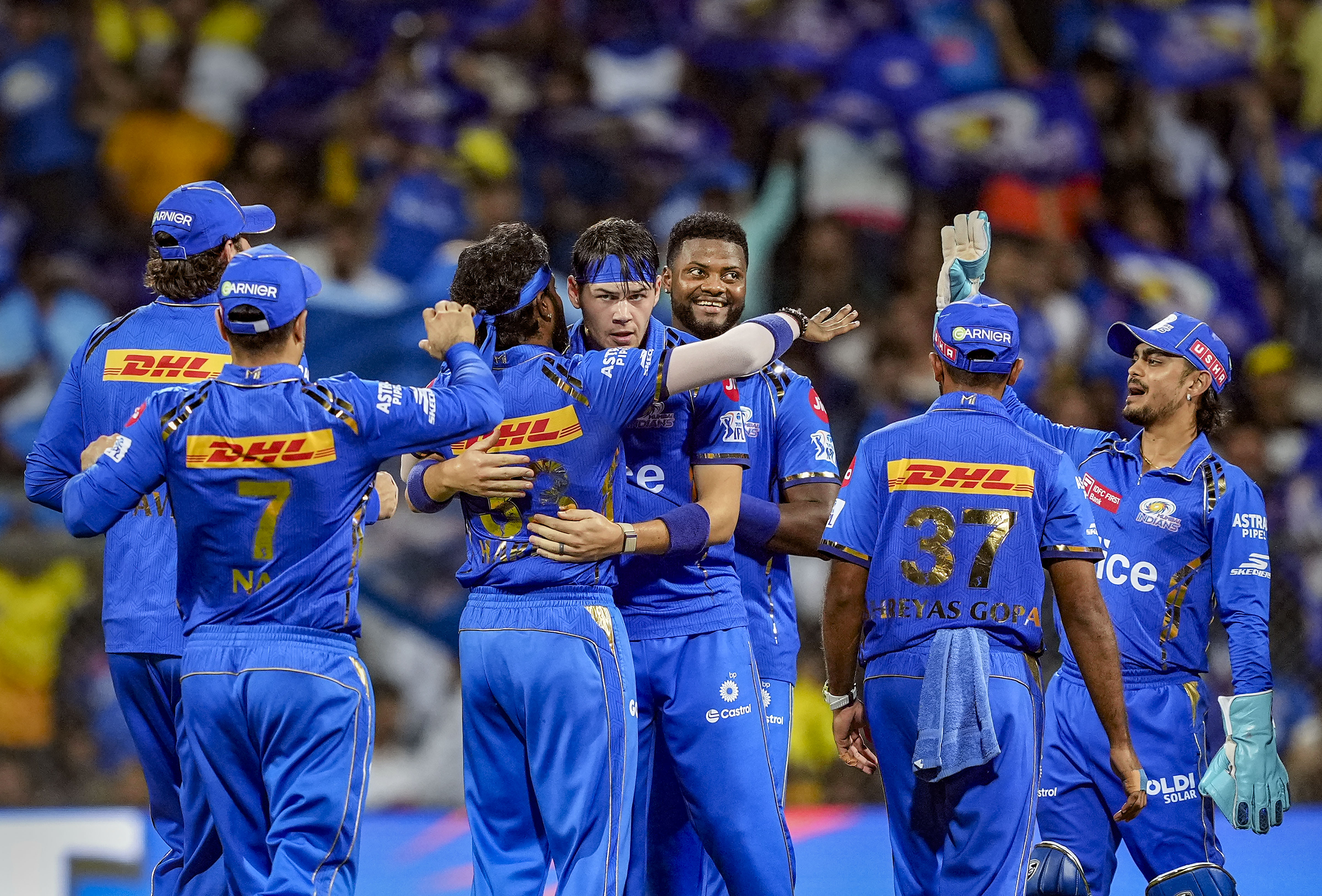 IPL 2024 MI: மூடப்படுகிறதா மும்பையின் ப்ளே-ஆஃப் கதவுகள்; பரிதாப நிலையில் பல்தான்ஸ்!