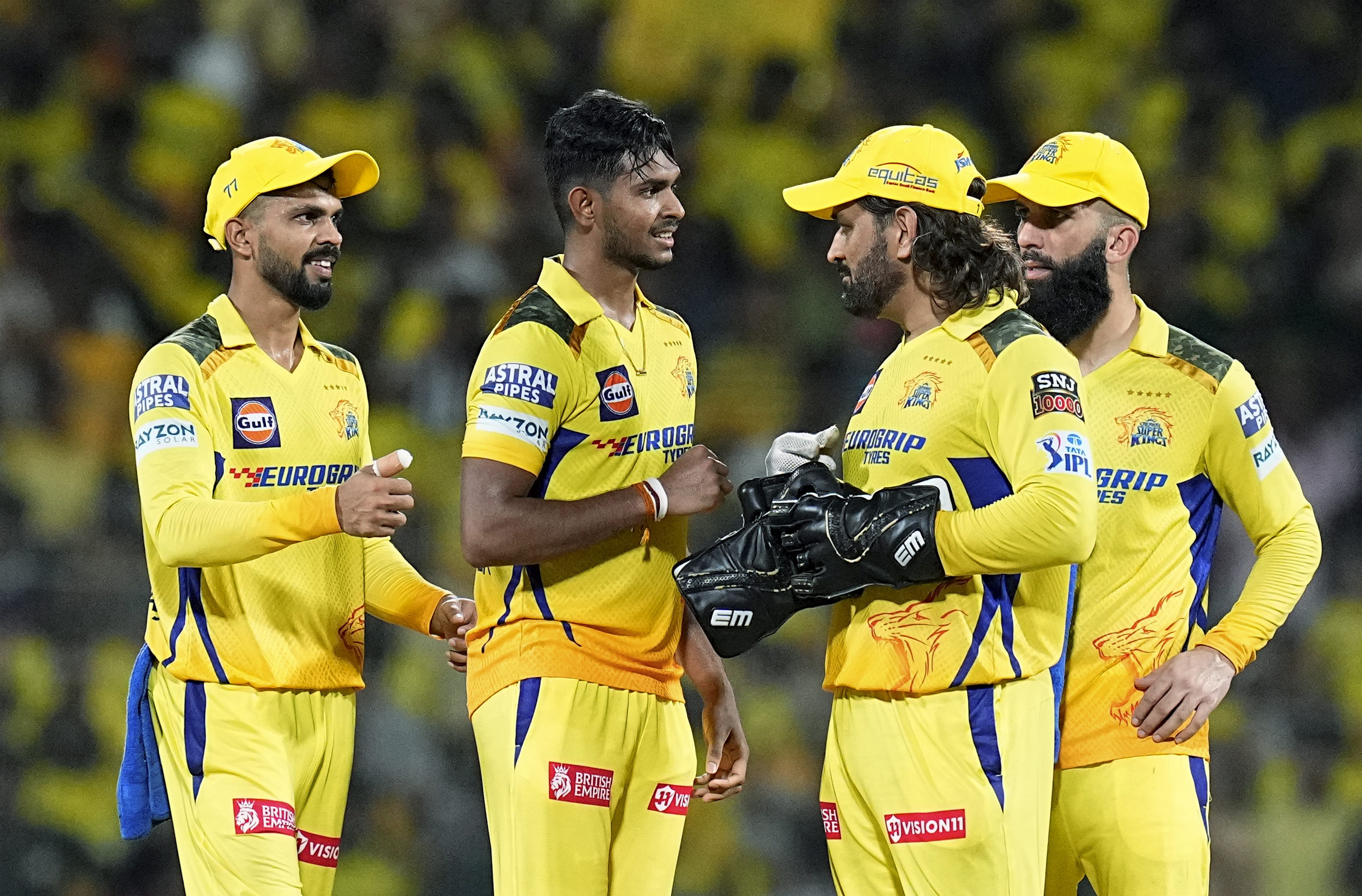 IPL 2024 CSK : நெருக்கடியில் களமிறங்குகிறதா சென்னை? ப்ளே ஆஃப் சுற்றை உறுதி செய்ய என்ன செய்யவேண்டும்?