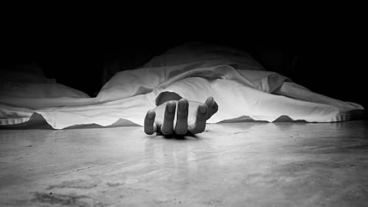 young man Suspect death in oyo room in hyderabad Telangana News: ఓయో లాడ్జిలో ప్రేమికులు- ప్రియుడు అనుమానాస్పద మృతి..!