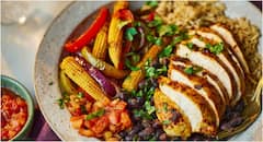 Low-Fat Dinner: रात के खाने में ढूंढ रहे हैं कम फैट वाला खाना, तो इन डिशेज को करें ट्राई