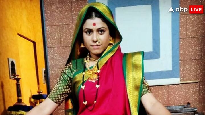 अभिनय के अलावा, वह अपने संगठन ‘रायते स्वराज्य’ के माध्यम से अपने सामाजिक कार्यों के लिए भी जानी जाती हैं.