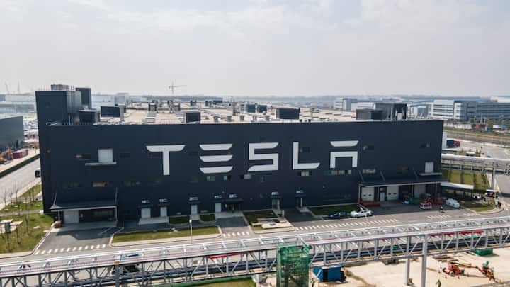 Tesla Layoffs Elon Musk Fires Entire Tesla Charging Network Team Tesla Layoffs: Elon Musk Fires Entire Tesla Charging Network Team