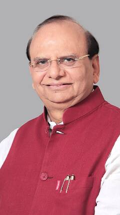 Delhi: कई स्कूलों को बम से उड़ाने की धमकी पर बोले दिल्ली LG | ABP Shorts