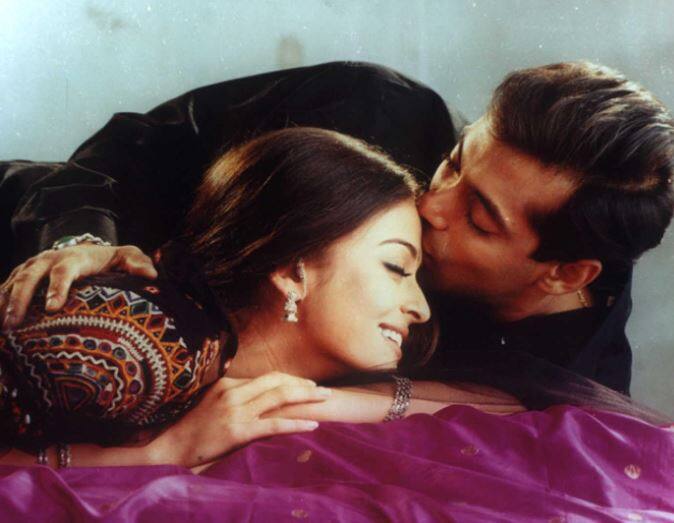 कहा जाता है कि सलमान और ऐश्वर्या की लव स्टोरी भी यहीं से शुरू हुई. इस फिल्म में उनके साथ काम करने वालों ने उनकी केमिस्ट्री देखी है और बताया है कि यहीं से उनके प्यार की कहानी शुरू हुई थी.