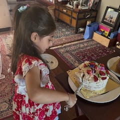 Saif Ali Khan, Kareena Kapoor, And Soha Celebrate Saba Pataudi’s Birthday; See All Pics