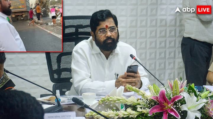 Eknath Shinde in Mumbai: महाराष्ट्र CM एकनाथ शिंदे मुंबई में एक कार्यक्रम में शिरकत होने जा रहे थे. CM को रास्ते में दुर्घटनाग्रस्त डंपर दिखाई दिया. इसके बाद वो खुद कार से उतारकर घटनास्थल पर पहुंचे.