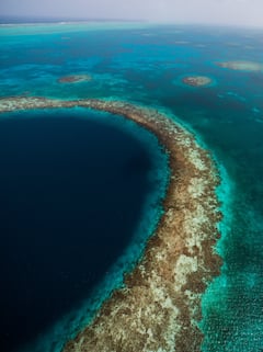 मेक्सिको में मिला दुनिया का सबसे गहरा ब्लू होल, अंदर छुपी हैं गुफाएं और सुरंगे, देखें तस्वीरें
