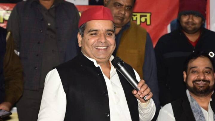 धर्मेंद्र यादव भी अखिलेश यादव के चचेरे भाई और आज़मगढ़ लोकसभा सीट से चुनाव लड़ रहे हैं. उनके पास कुल 13.5 करोड़ की संपत्ति हैं. जिसमें 2.13 चल और 11.37 करोड़ की अचल संपत्ति हैं. धर्मेंद्र पर 3.43 करोड़ की देनदारियां भी हैं.