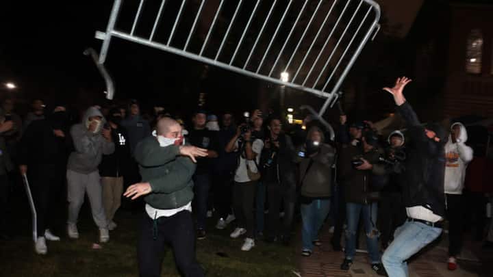 US Campus Protests: Israel Palestine Protestors Violence At UCLA, Arrests In Columbia Dallas New York Israel Hamas War Gaza US Campus Protests: Unrest Boils As Israel Protestors Attack Pro-Palestinians At UCLA, 300 Arrested In NY