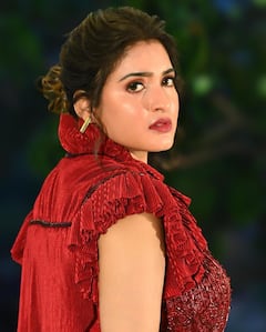 Rathika: ట్రెండీ లుక్ లో రతిక- అందాలతో మత్తెక్కిస్తున్న బిగ్ బాస్ బ్యూటీ