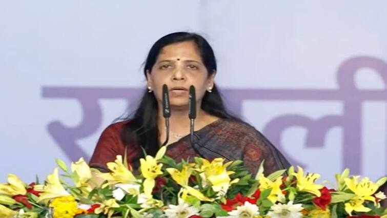 Sunita Kejriwal will address public meetings in these two cities today in Gujarat Lok Sabha Election 2024: સુનિતા કેજરીવાલ ગુજરાતમાં, આજે આ બે  શહેરોમાં  સંબોધશે જનસભા