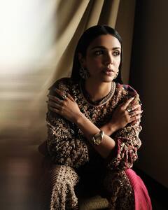 सचिन-सुप्रियाच्या लेकीचा बॅकलेस लूक; फोटो पाहाचं!