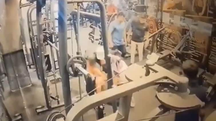 Varanasi Gym Death Incident Trending Viral Video CCTV footage 32-Year-Old Man Dies While Working Out At Gym In Varanasi | On Cam